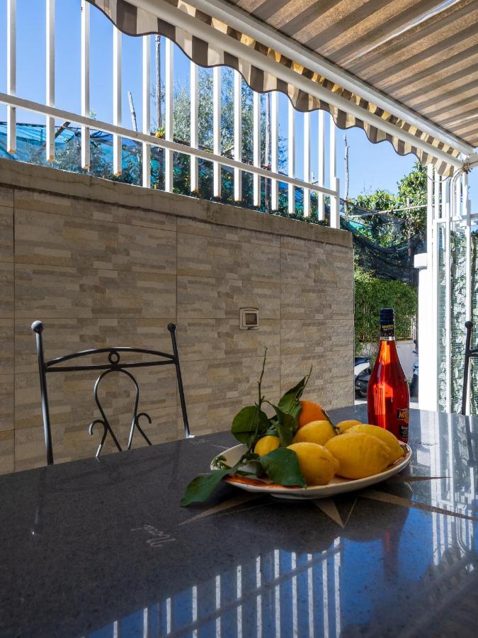 La Dolce Vita Relax - Cozy Apt In Sorrento Daire Dış mekan fotoğraf