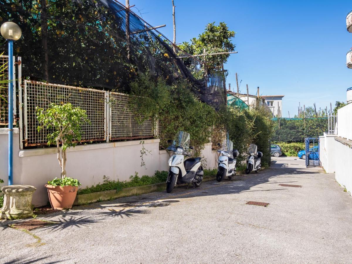 La Dolce Vita Relax - Cozy Apt In Sorrento Daire Dış mekan fotoğraf